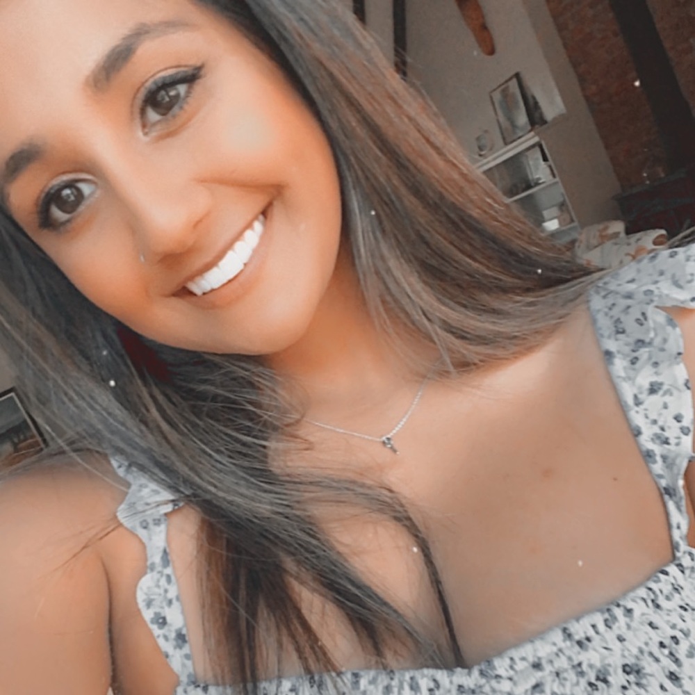 Meet your Posher, Mani